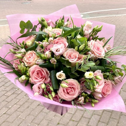 Букет "Розовое настроение" - заказать с быстрой доставкой в Алматы